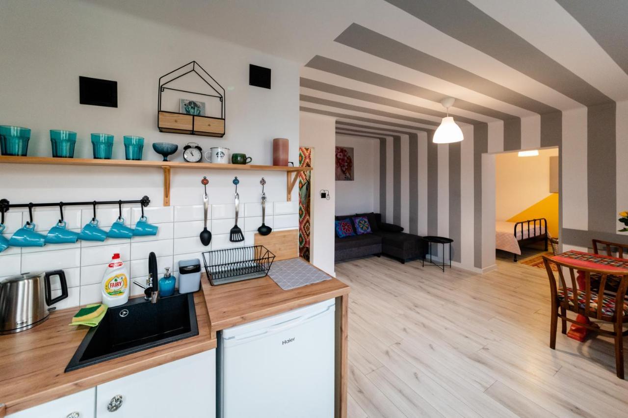 Art Apartament 우스트르치키 돌네 외부 사진